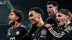 为什么打者在挥棒结束后会下意识地调整头盔或球带的位置