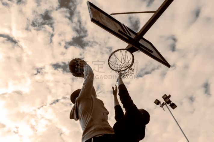 末节崩盘 北京北汽主场失利